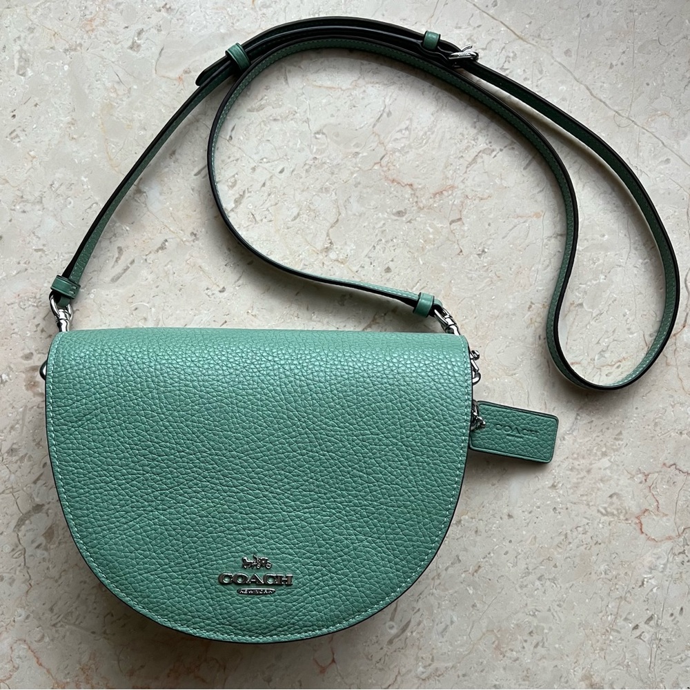 COACH Ellen Crossbody Bag in Washed Green Pebble Leather, Like New 🩵